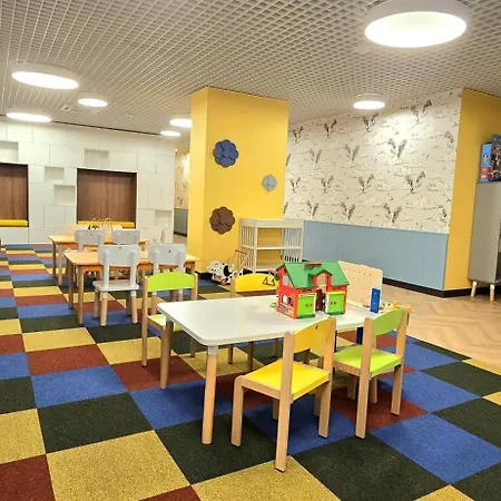 My Way, Parking, Kids Play & Gym By Triapart * Gdańsk